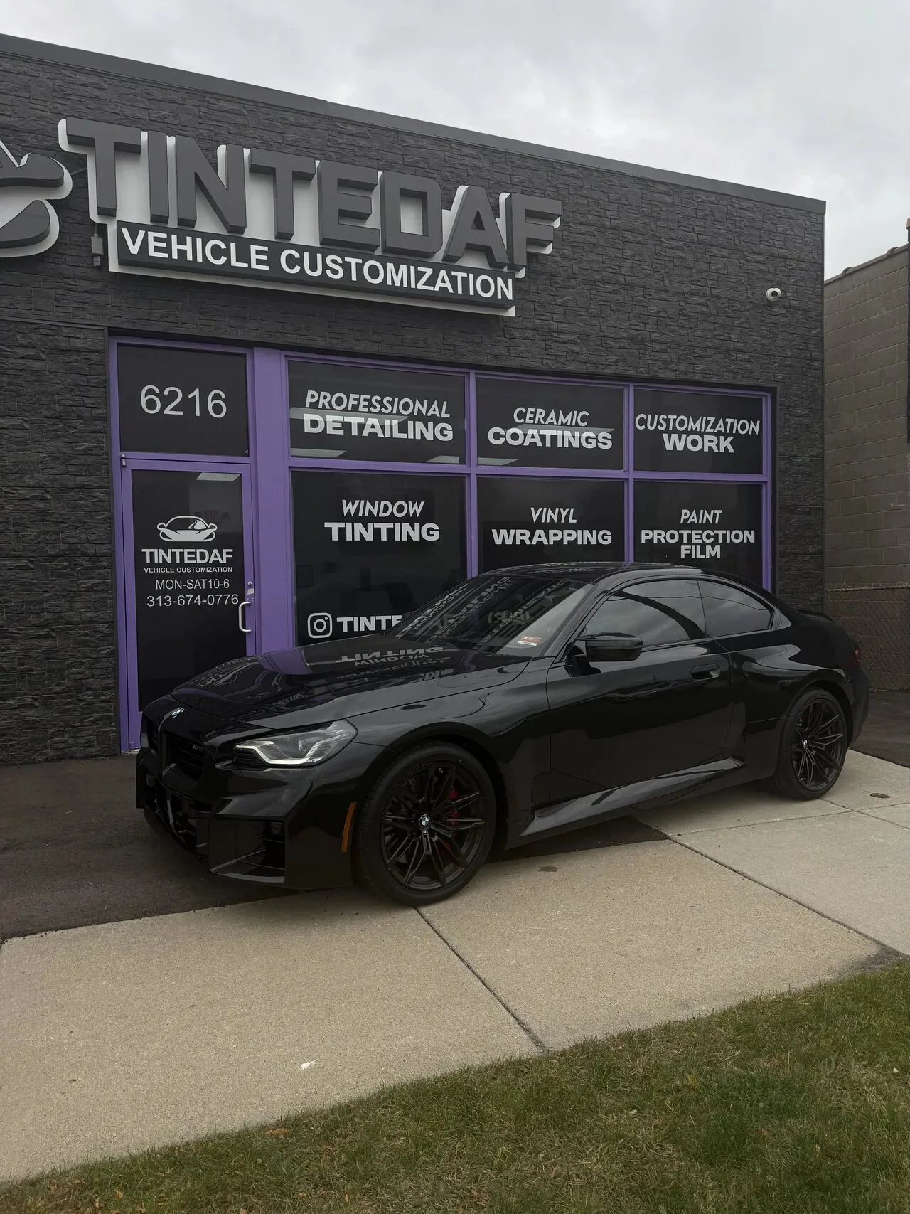 Window Tinting near me Norwayne, Westland, MI