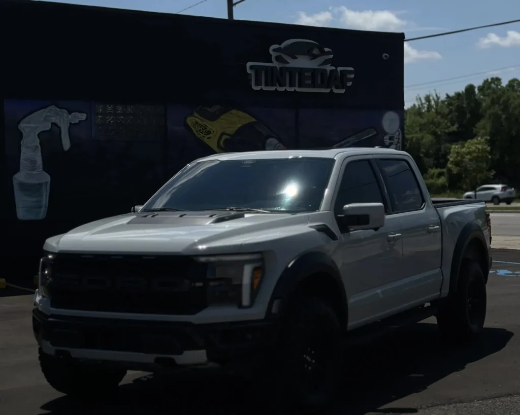 window tint installers in Dearborn Heights