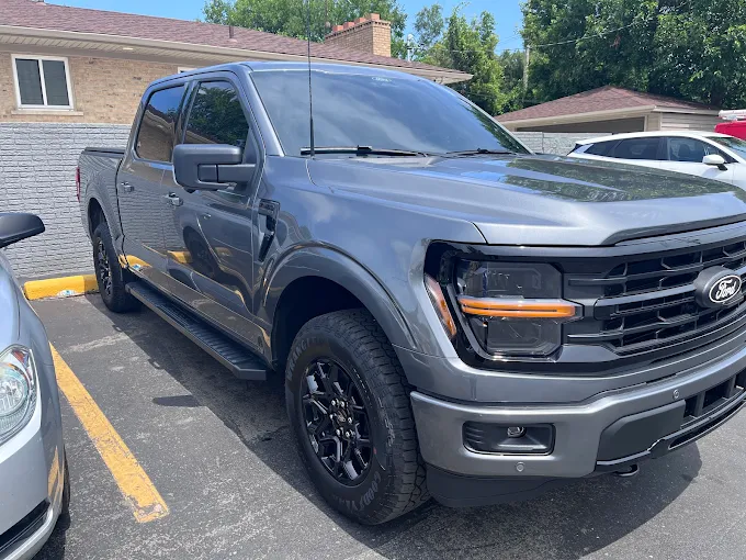 Ceramic window tint pricing factors in Dearborn Heights, MI