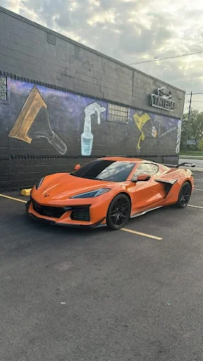 Reliable car wrap services near you in Detroit, Michigan